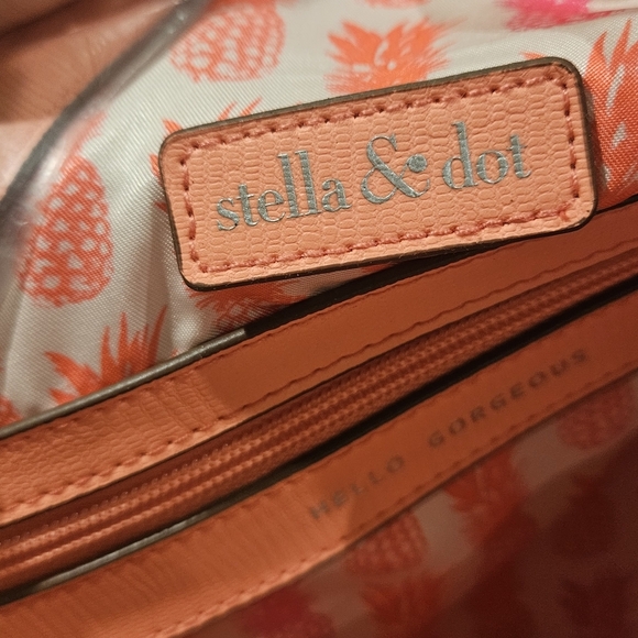 STELLA & DOT Riveria Woven Tote In Natural With Coral Accents. NWOT - Picture 2 of 15